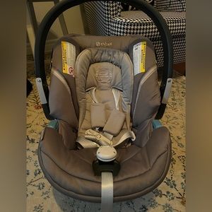 Cybex car seat